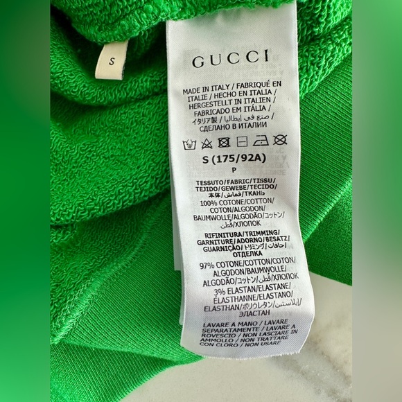 Gucci Skunk Print Crew Neck Sweatshirt - Picture 6 of 7